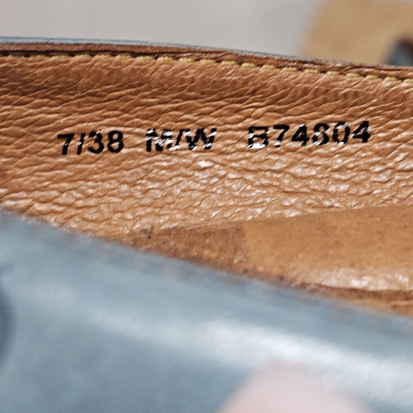 BORN Teal Blue Tooled Leather with Floral Design Flats Size 7 - Picture 11 of 11